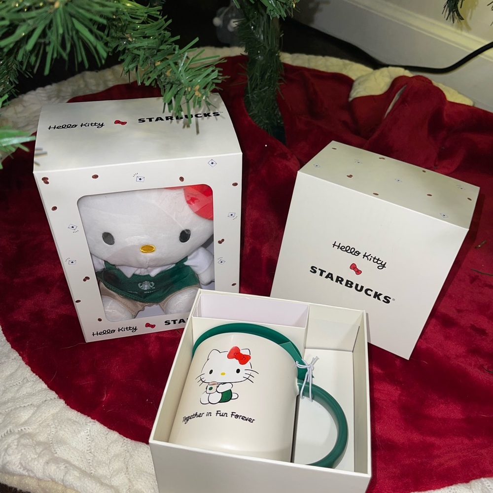 Starbucks Hello Kitty Plush and Mug Gift Set